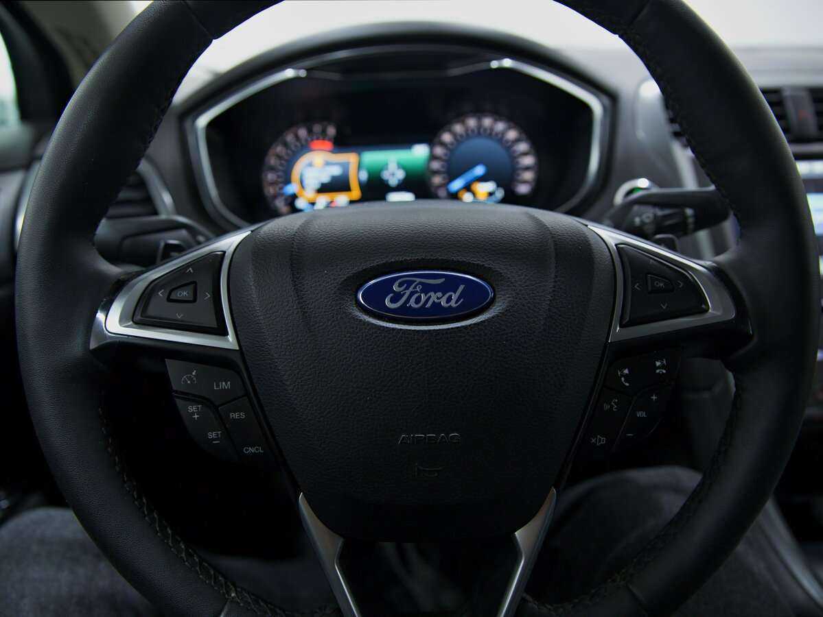 Купить Ford Mondeo с пробегом. Фото: #9