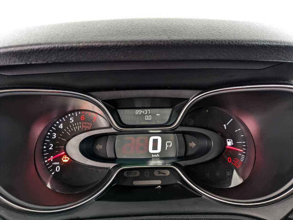 Купить Renault Kaptur с пробегом. Фото: #15