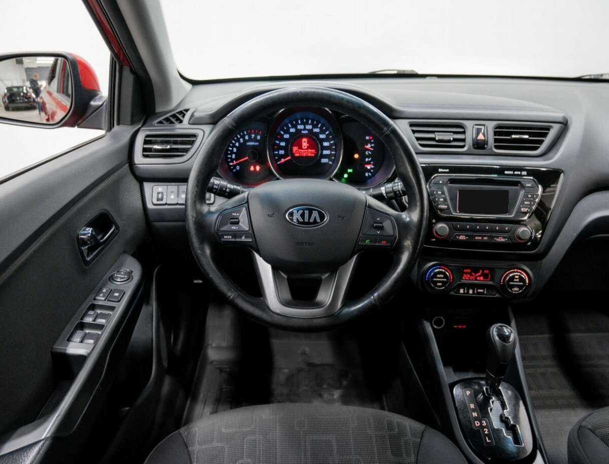 Купить Kia Rio с пробегом. Фото: #9