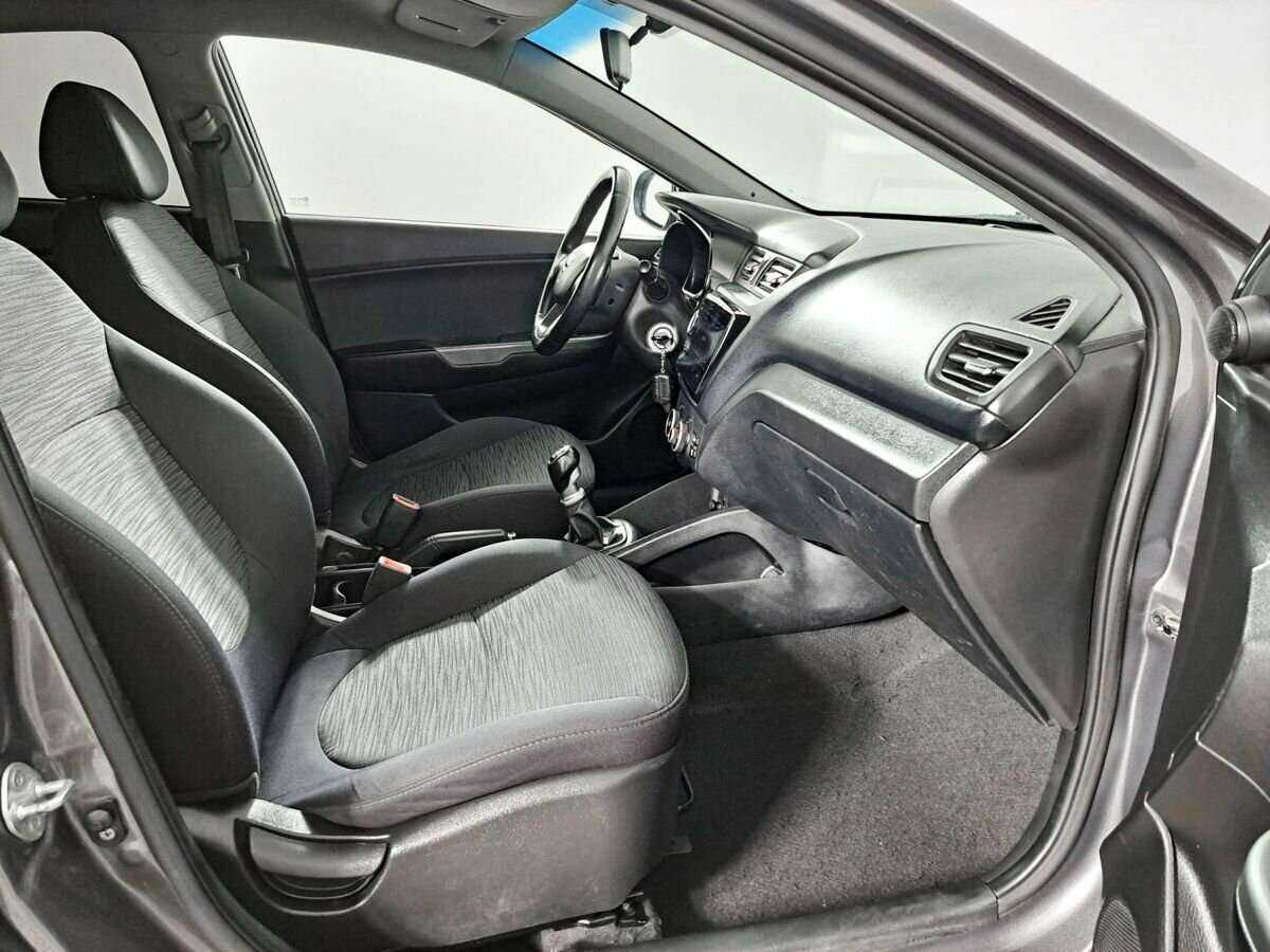 Купить Kia Rio с пробегом. Фото: #8
