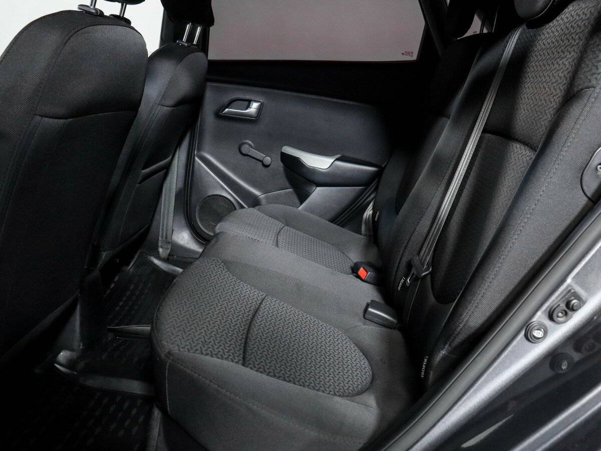 Купить Kia Rio с пробегом. Фото: #6