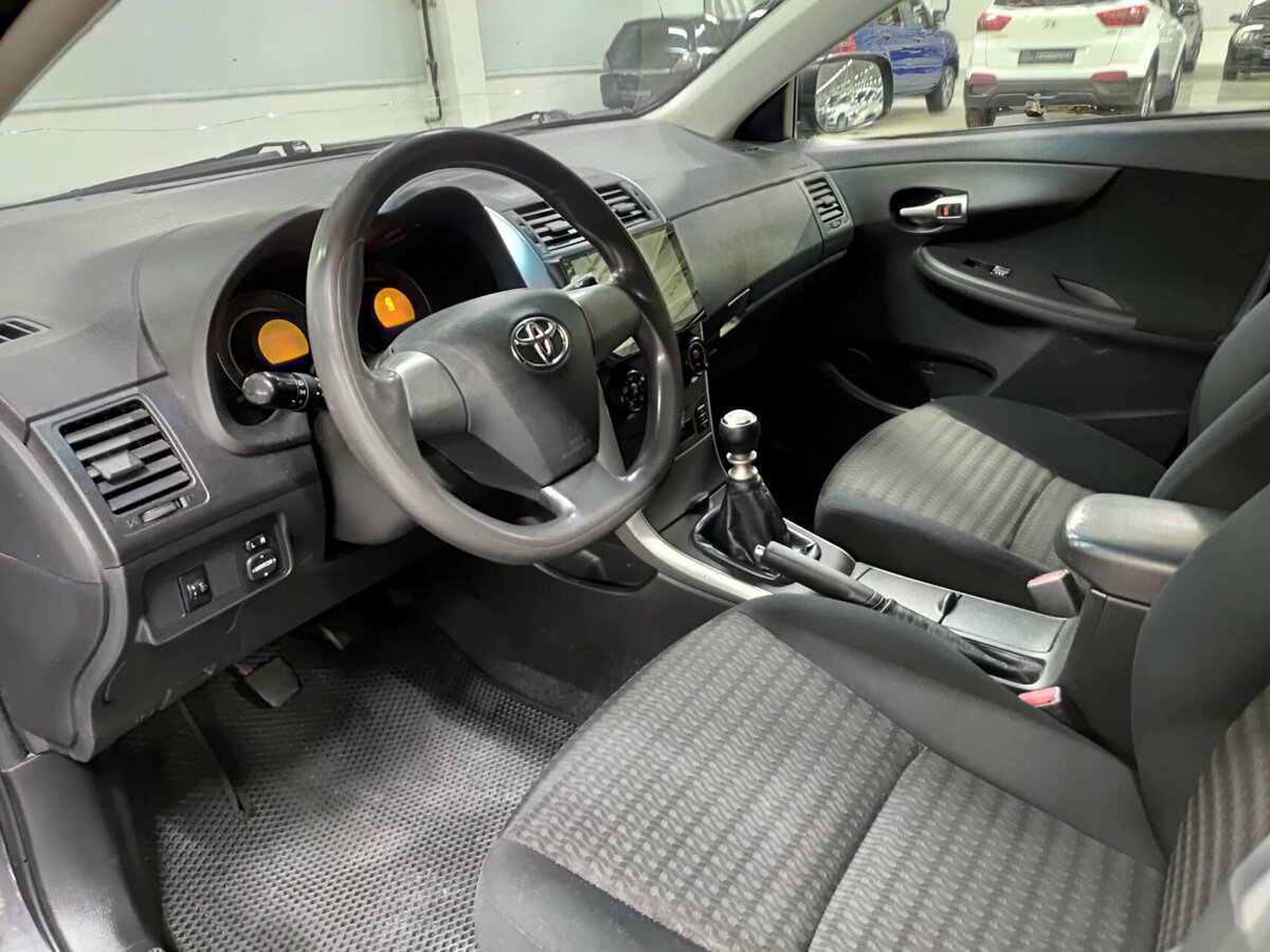 Купить Toyota Corolla с пробегом. Фото: #15