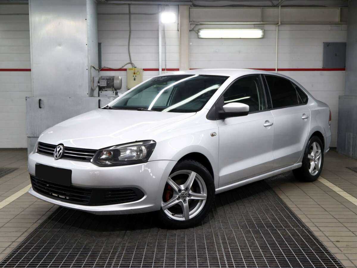 Купить Volkswagen Polo с пробегом. Фото: #0