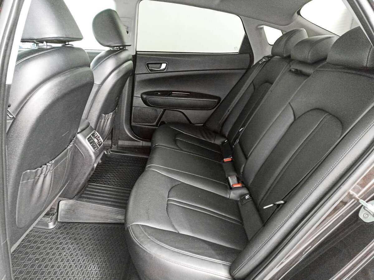 Купить Kia Optima с пробегом. Фото: #9