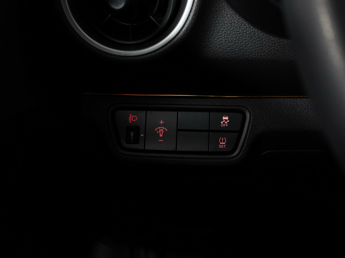 Купить Kia Cerato с пробегом. Фото: #14