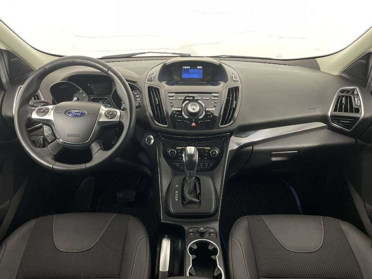 Купить Ford Kuga с пробегом. Фото: #5