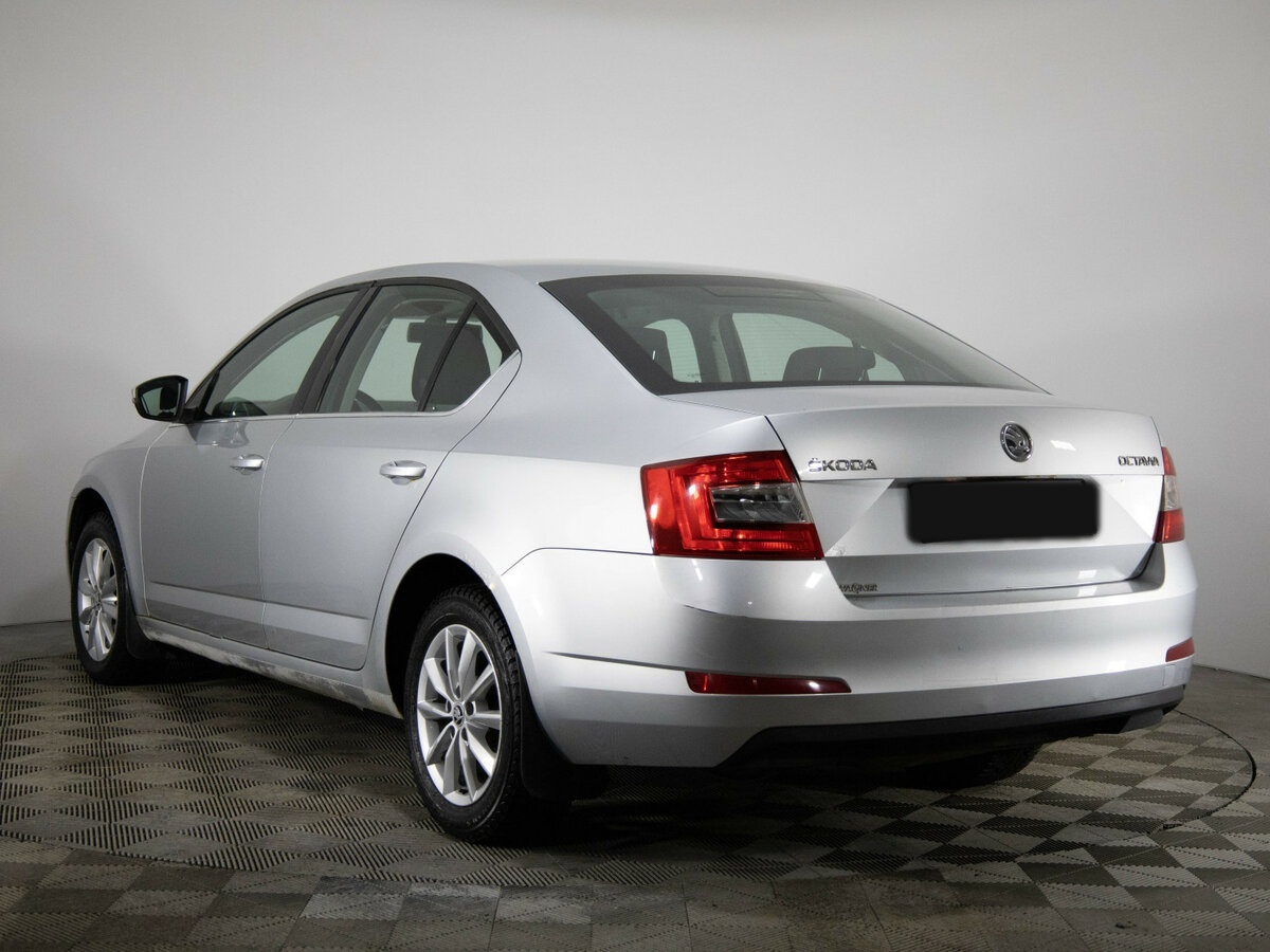 Купить Skoda Octavia с пробегом. Фото: #5