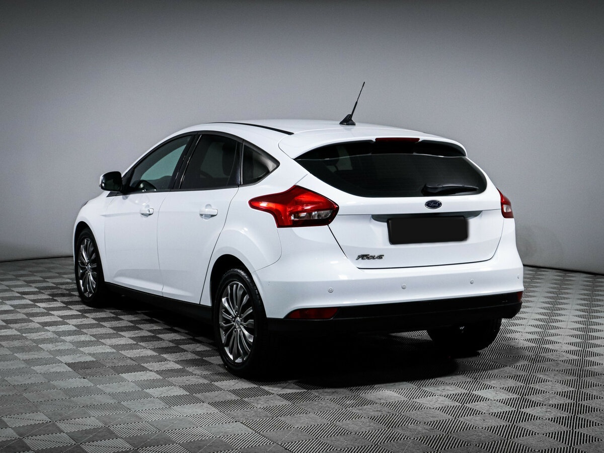 Купить Ford Focus с пробегом. Фото: #5