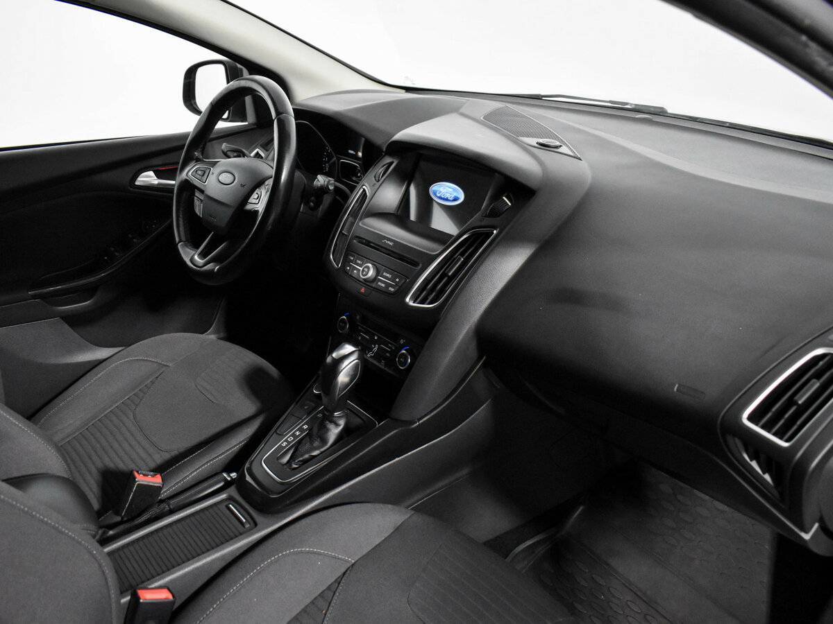 Купить Ford Focus с пробегом. Фото: #13
