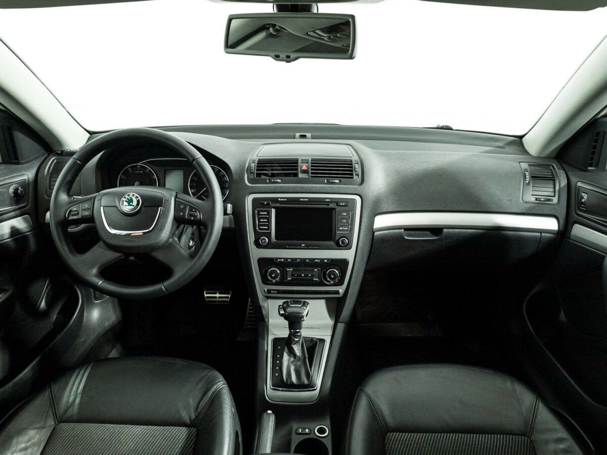 Купить Skoda Octavia с пробегом. Фото: #12