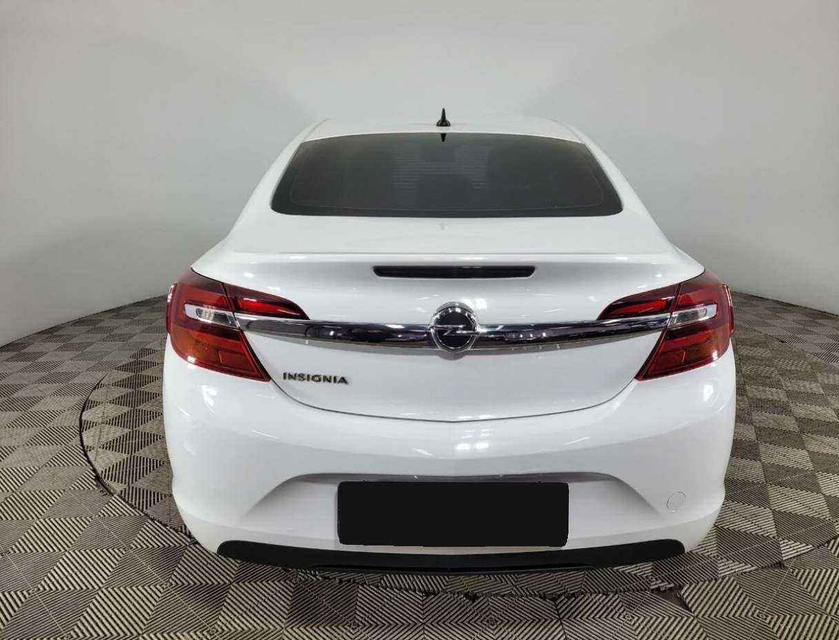 Купить Opel Insignia с пробегом. Фото: #2