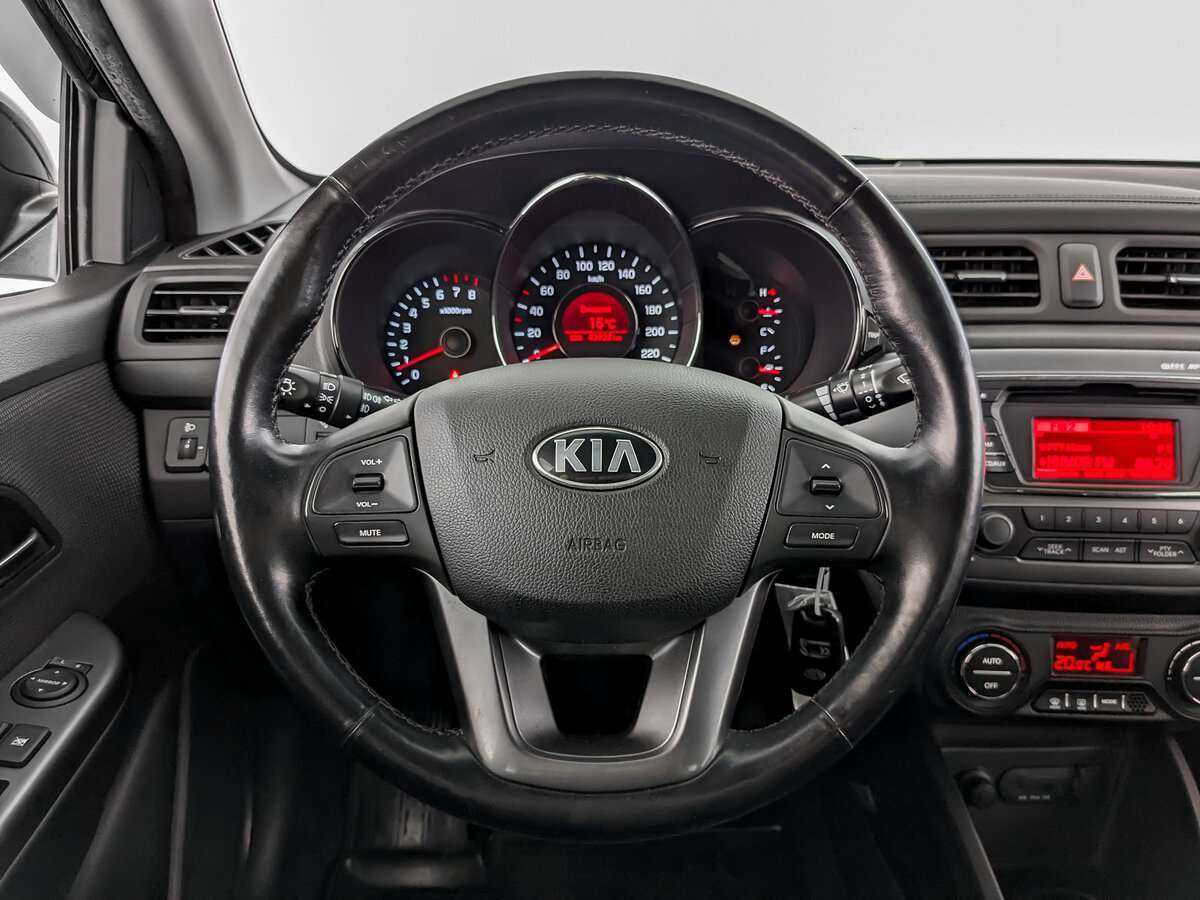 Купить Kia Rio с пробегом. Фото: #16