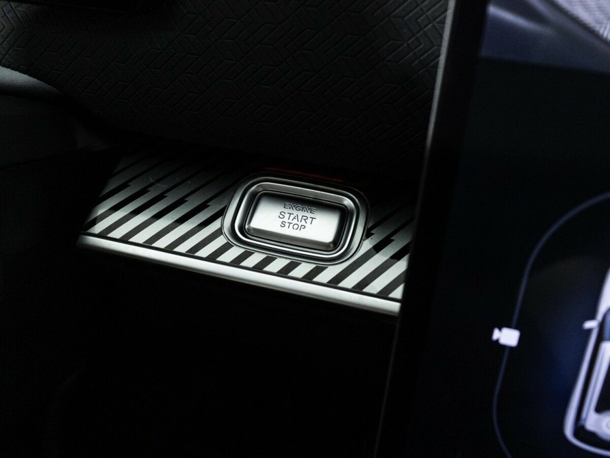 Купить Jaecoo J7 с пробегом. Фото: #19