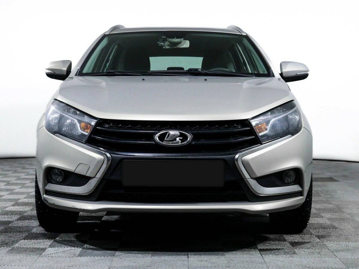 Купить Lada (ВАЗ) Vesta с пробегом. Фото: #1