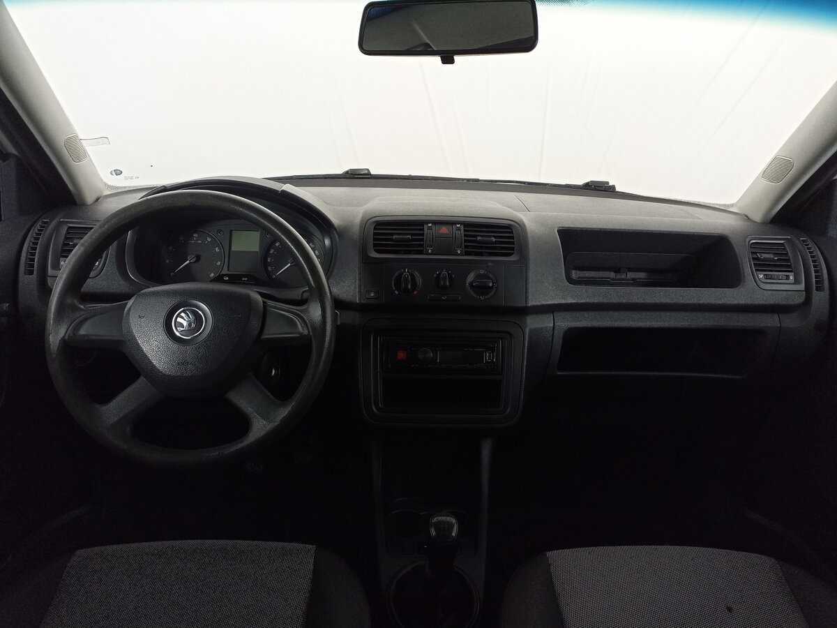 Купить Skoda Fabia с пробегом. Фото: #13