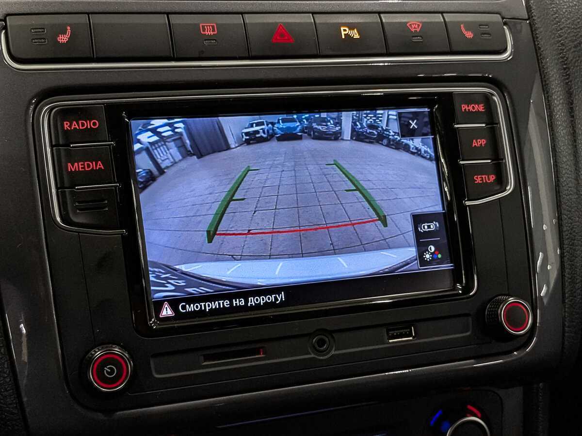 Купить Volkswagen Polo с пробегом. Фото: #25