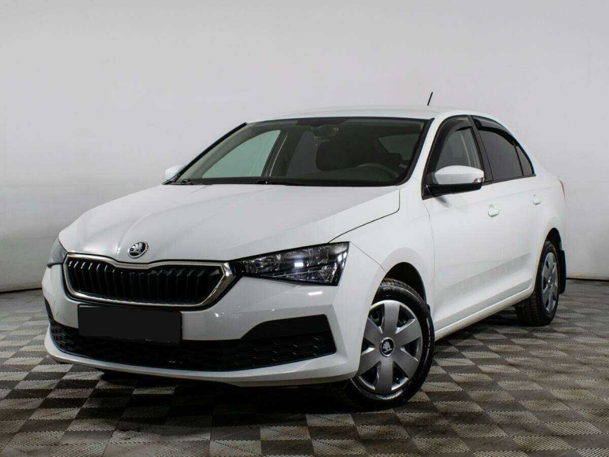 Купить Skoda Rapid с пробегом. Посмотреть фото