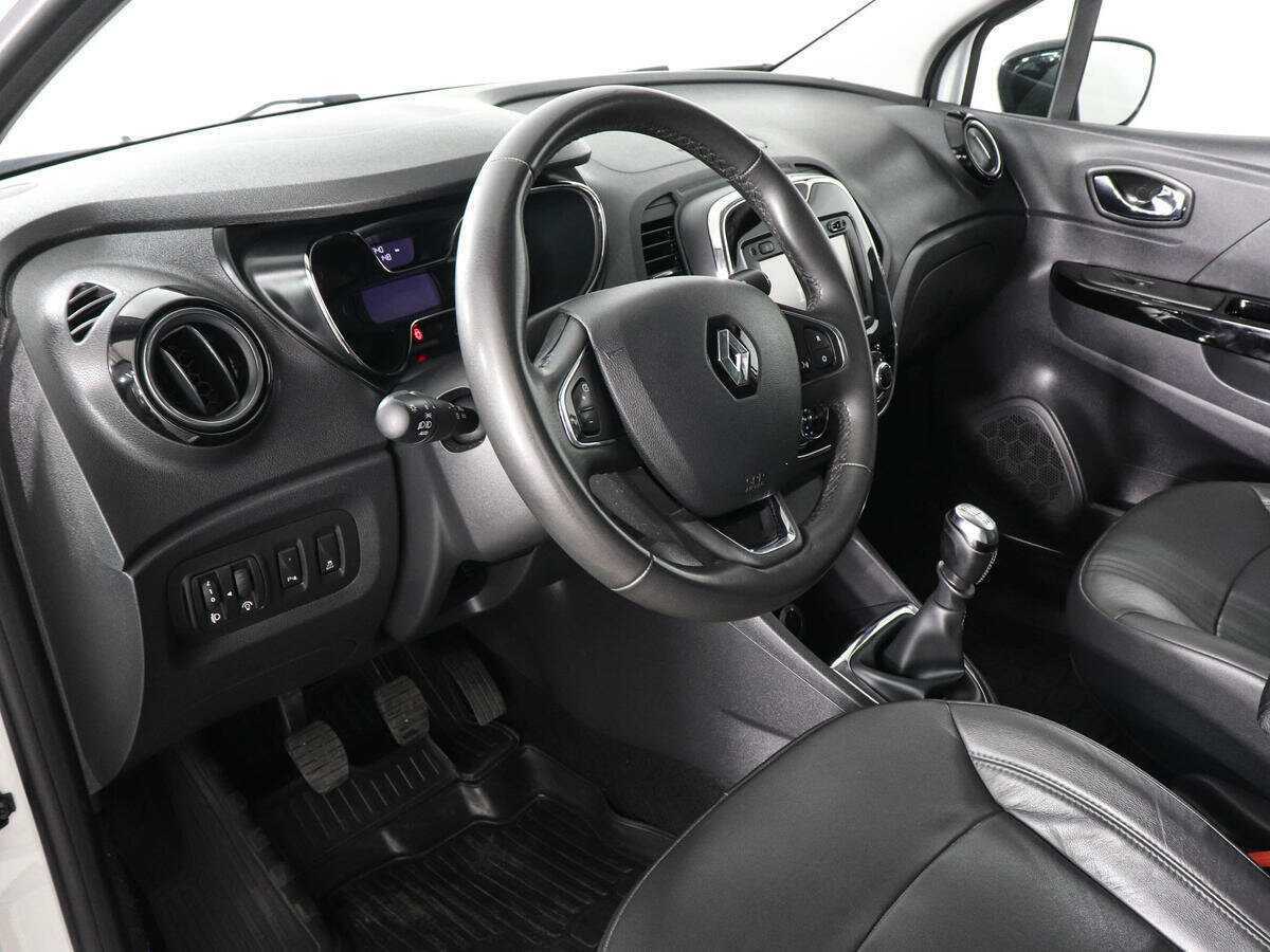 Купить Renault Kaptur с пробегом. Фото: #8