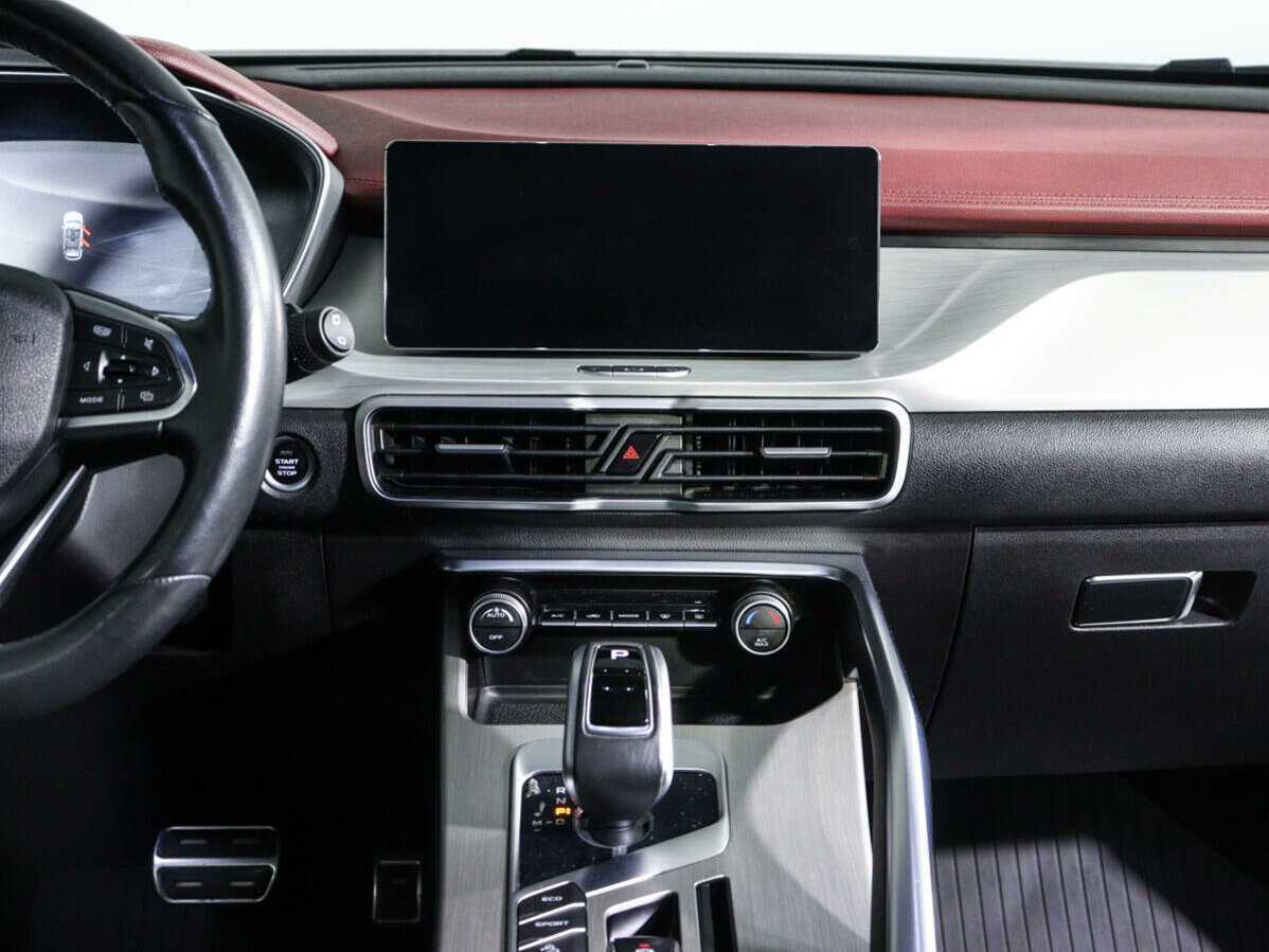 Купить Geely Coolray с пробегом. Фото: #10