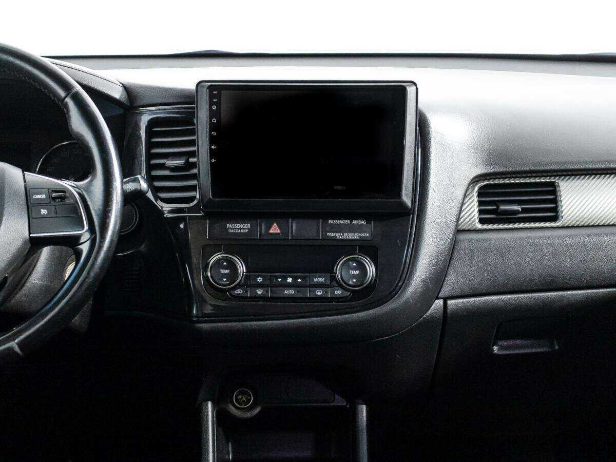 Купить Mitsubishi Outlander с пробегом. Фото: #13