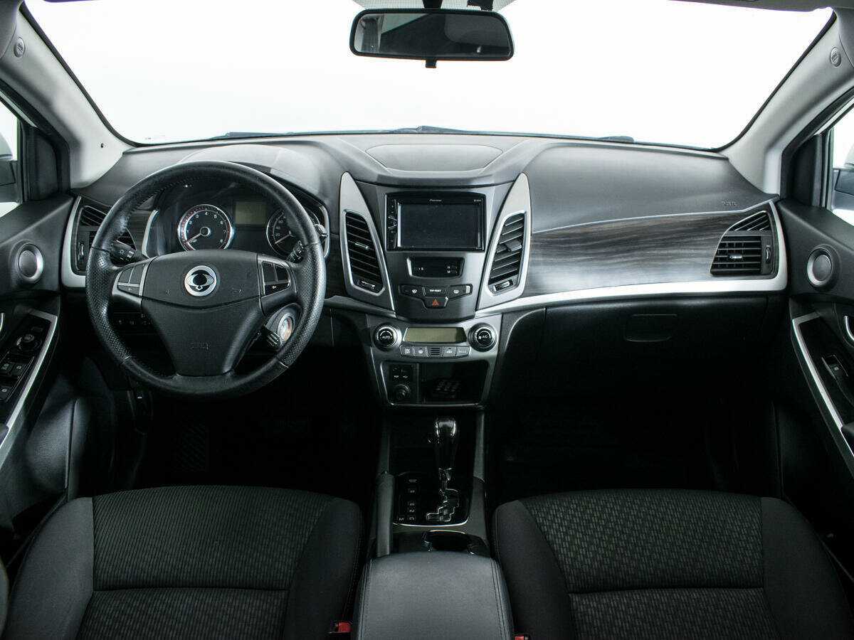 Купить SsangYong Actyon с пробегом. Фото: #9