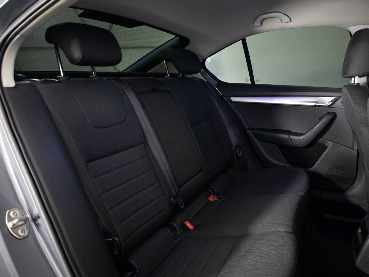 Купить Skoda Octavia с пробегом. Фото: #16