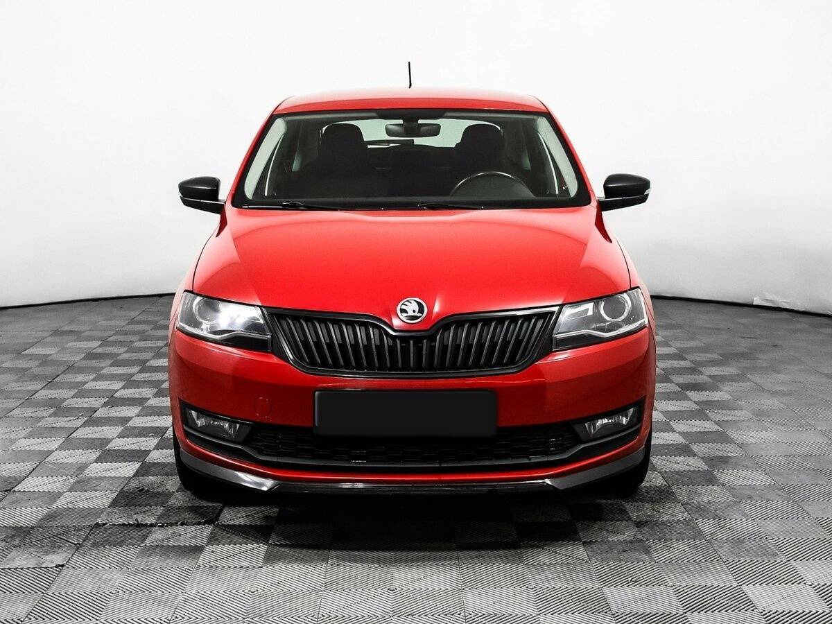 Купить Skoda Rapid с пробегом. Фото: #1