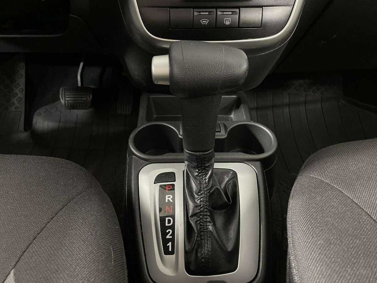 Купить Lada (ВАЗ) Granta с пробегом. Фото: #12