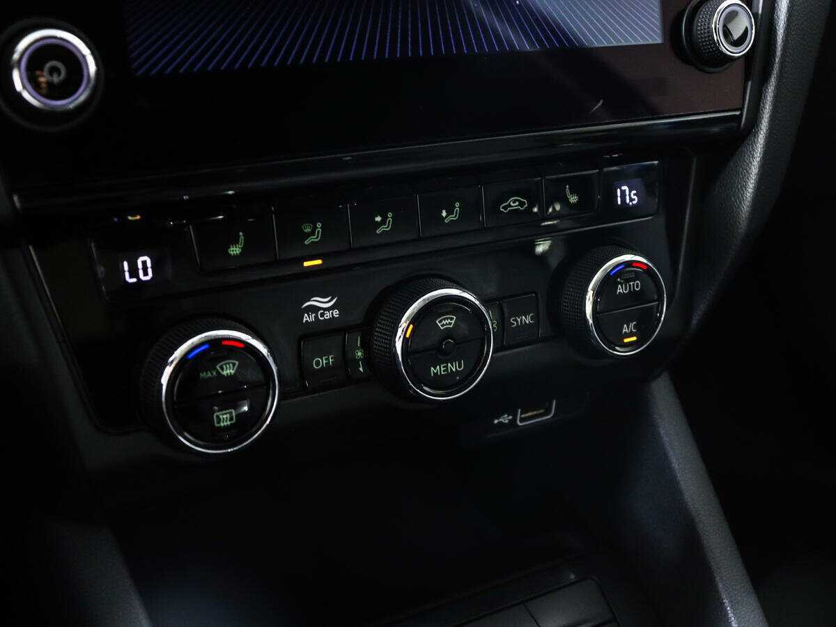 Купить Skoda Octavia с пробегом. Фото: #15