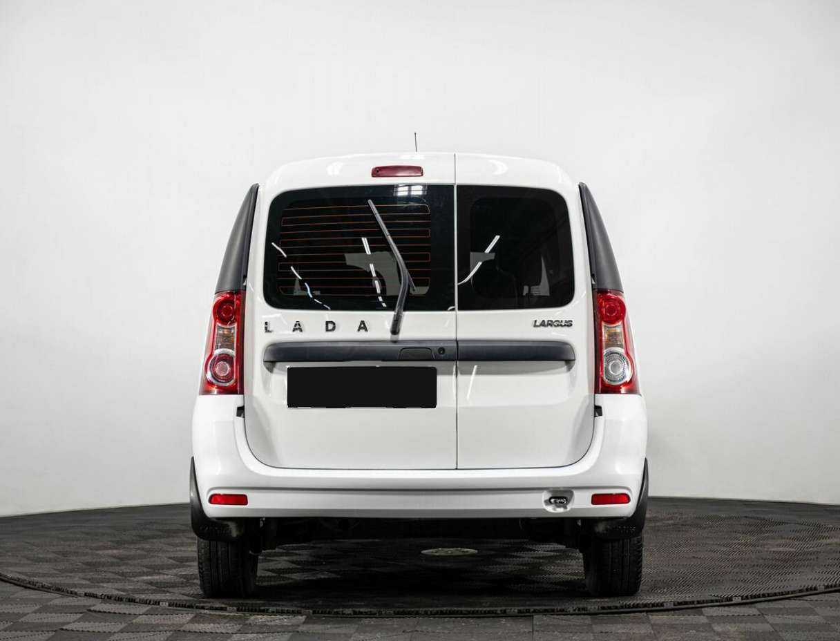 Купить Lada (ВАЗ) Largus с пробегом. Фото: #4