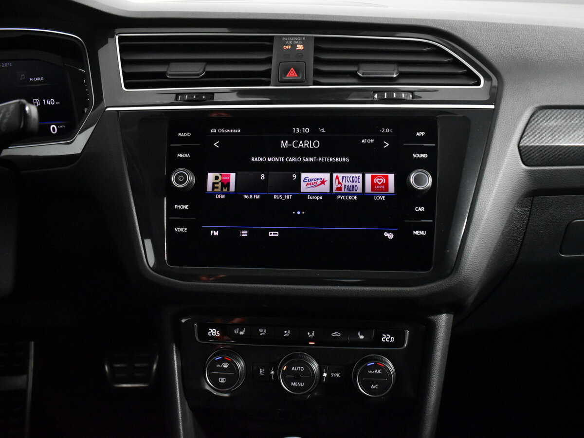 Купить Volkswagen Tiguan с пробегом. Фото: #12