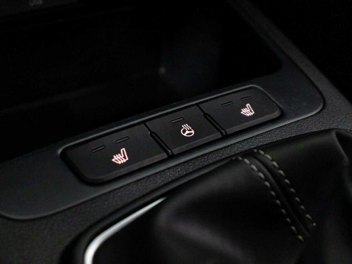 Купить Kia Rio с пробегом. Фото: #16