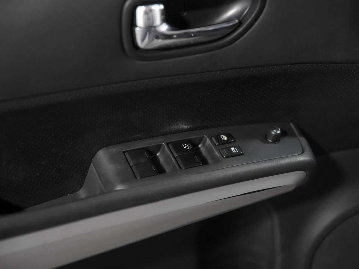 Купить Nissan X-Trail с пробегом. Фото: #11