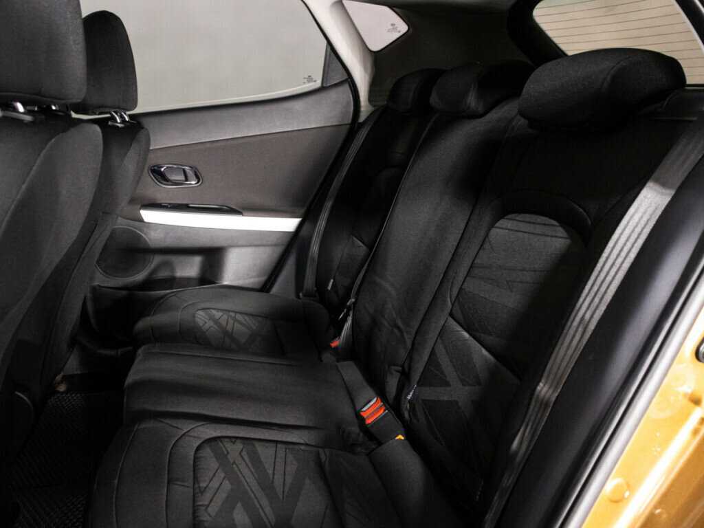 Купить Kia Ceed с пробегом. Фото: #9
