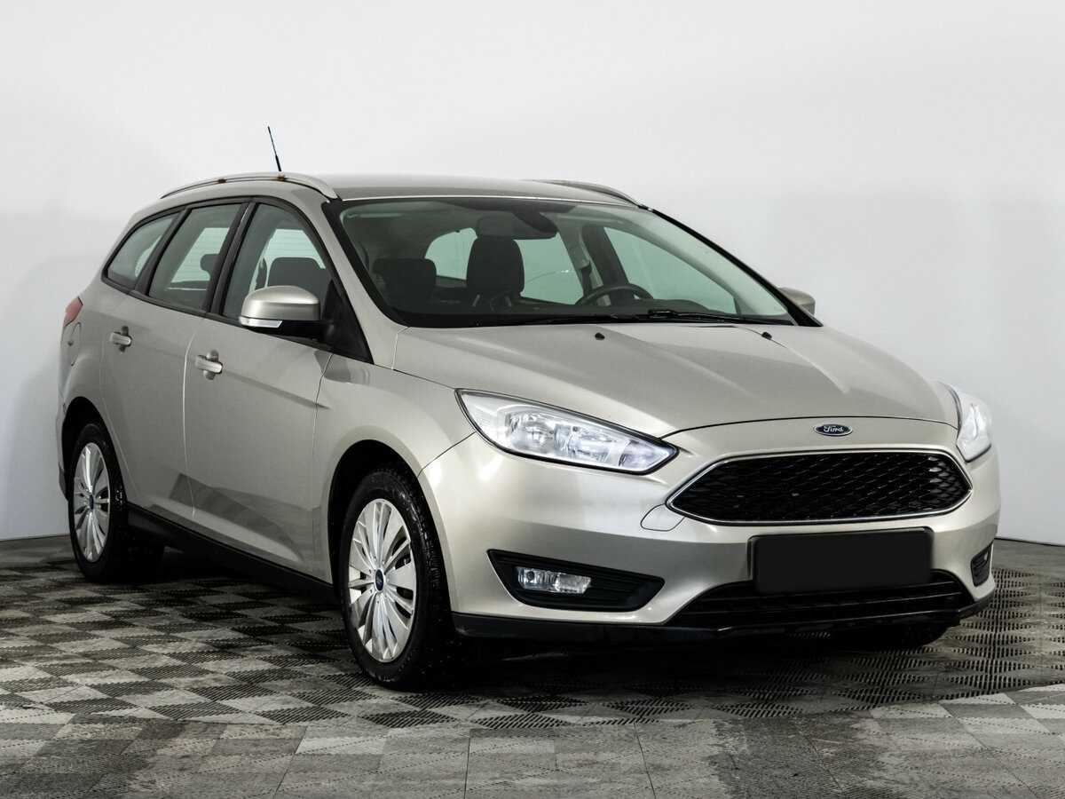 Купить Ford Focus с пробегом. Фото: #2