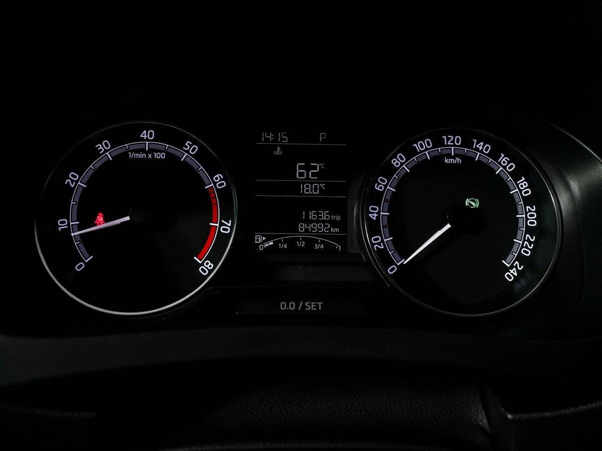 Купить Skoda Rapid с пробегом. Фото: #10