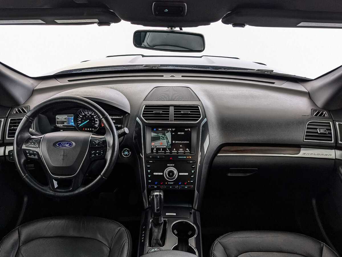 Купить Ford Explorer с пробегом. Фото: #12
