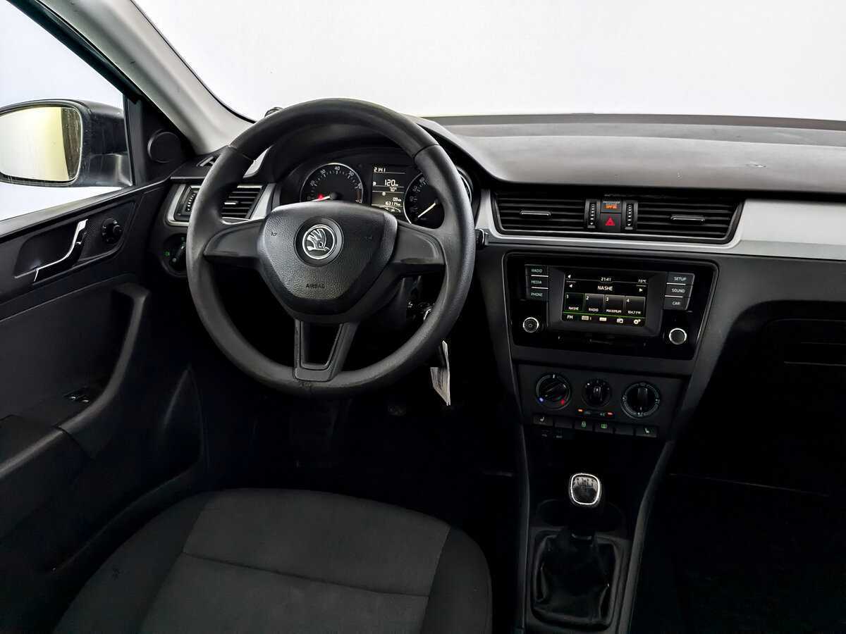 Купить Skoda Rapid с пробегом. Фото: #25