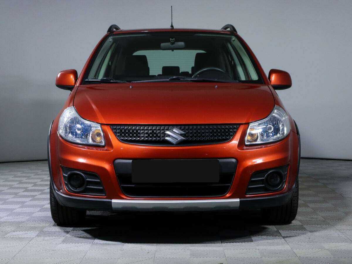 Купить Suzuki SX4 с пробегом. Фото: #1