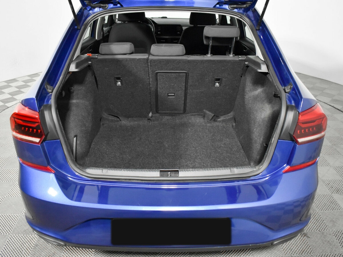 Купить Volkswagen Polo с пробегом. Фото: #17