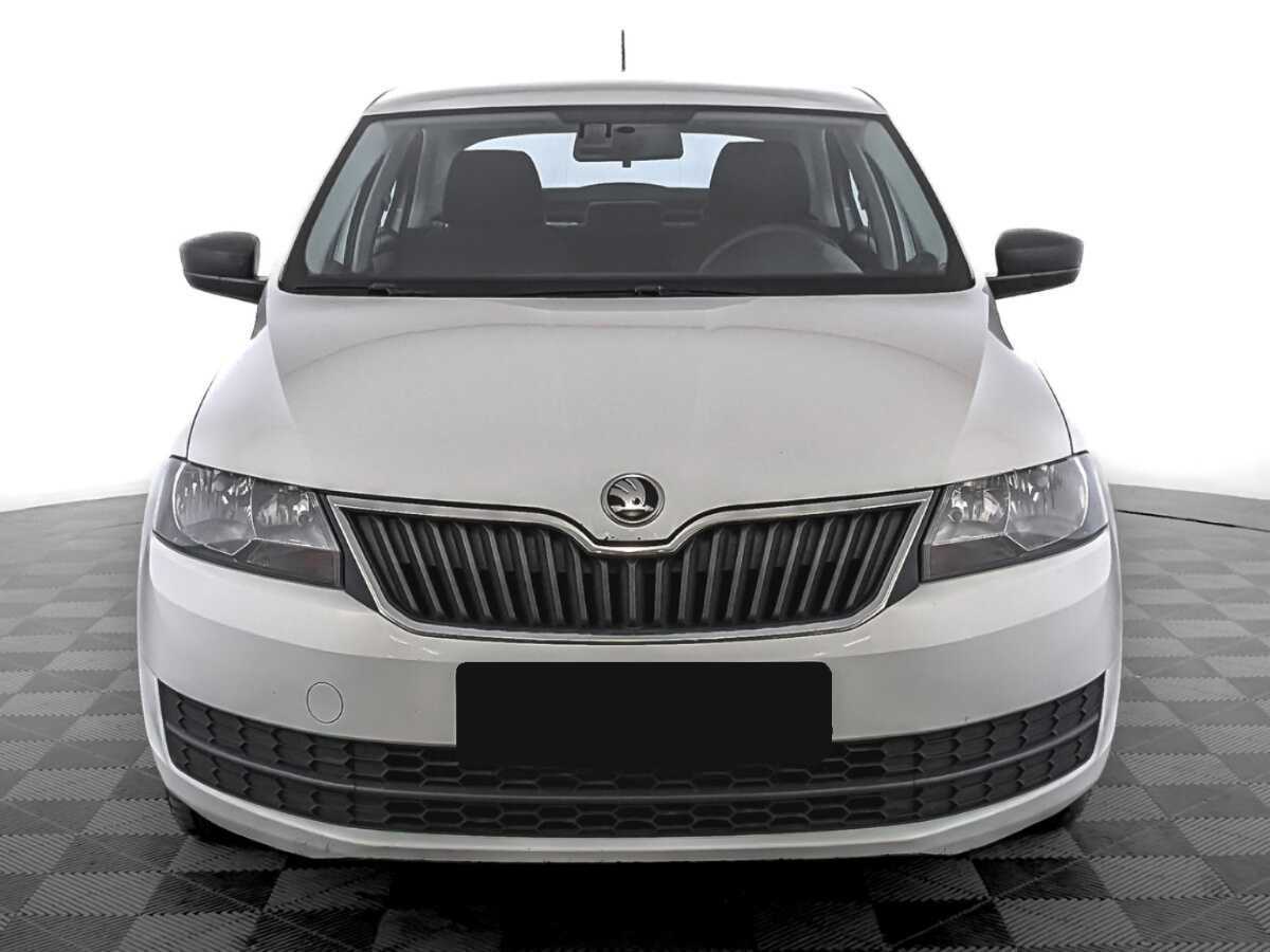 Купить Skoda Rapid с пробегом. Фото: #1