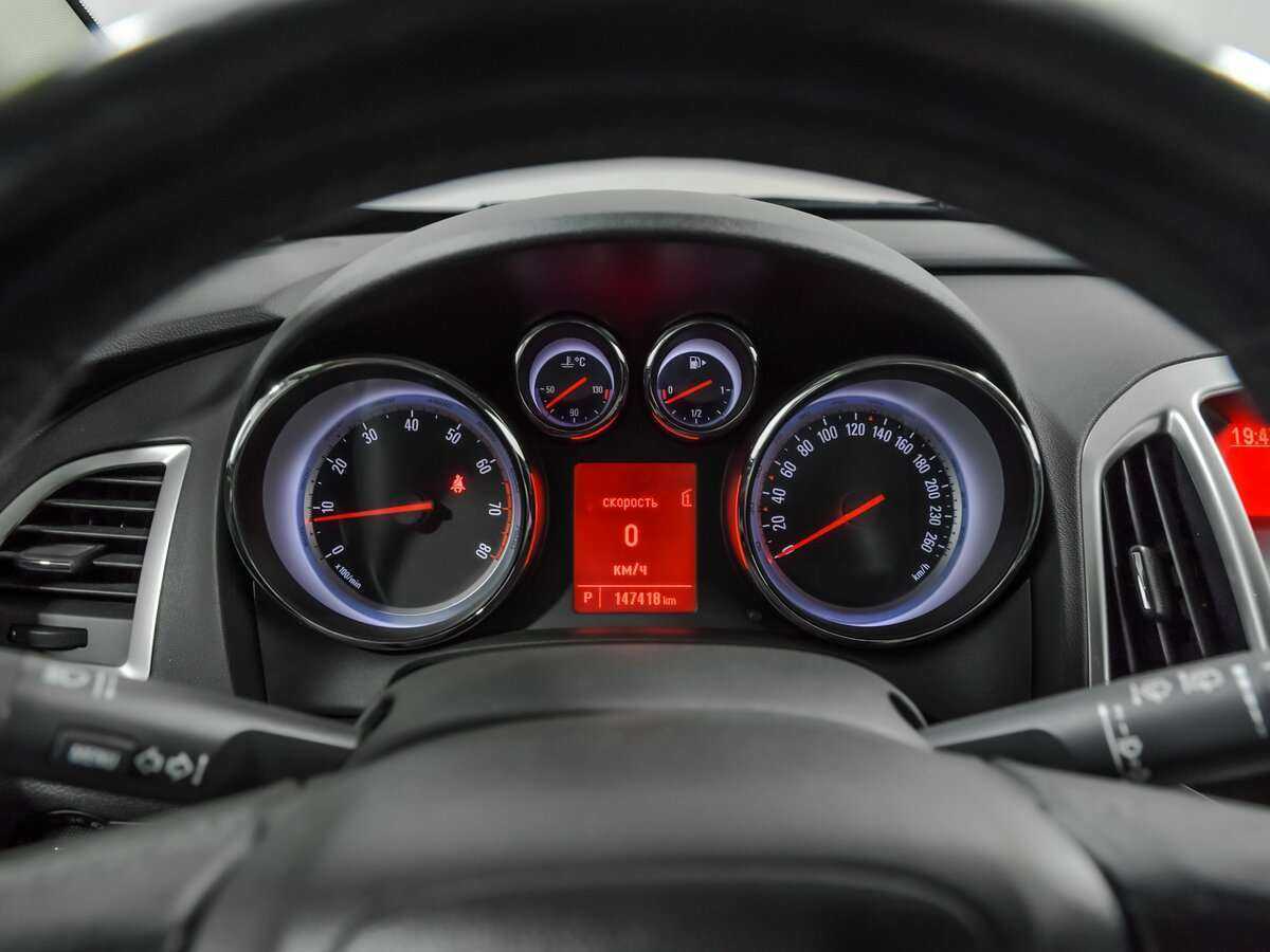 Купить Opel Astra с пробегом. Фото: #4