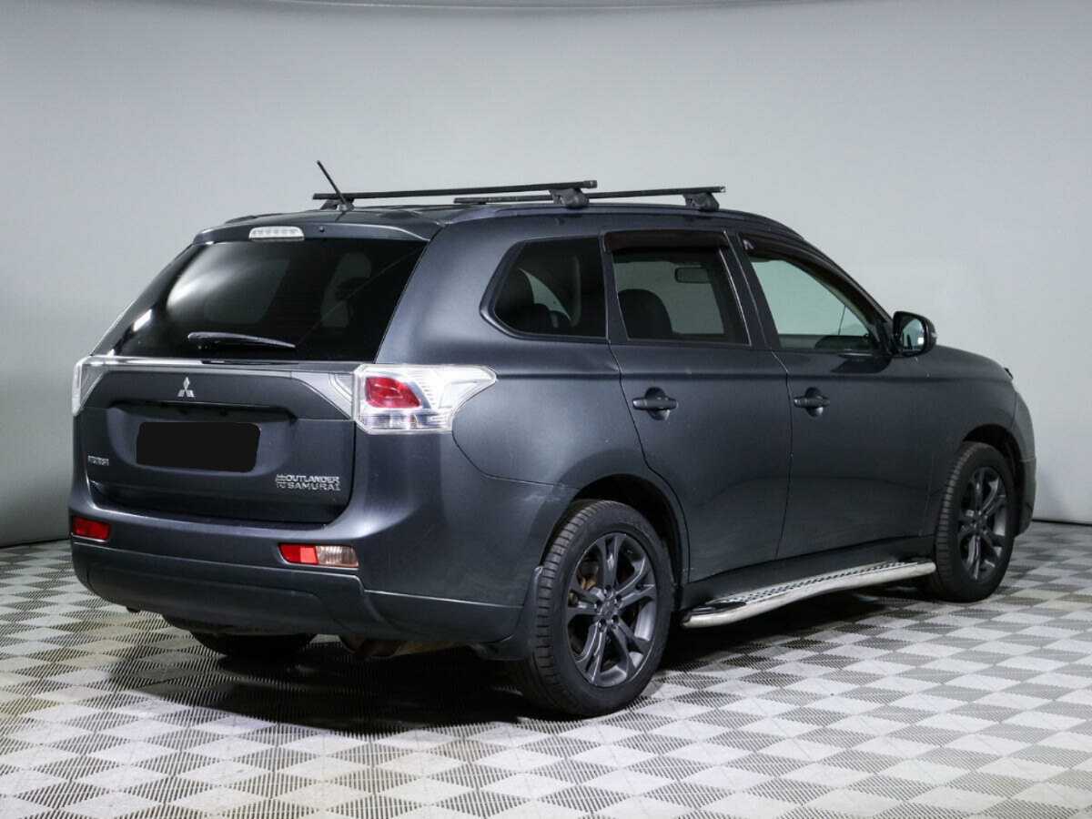 Купить Mitsubishi Outlander с пробегом. Фото: #3