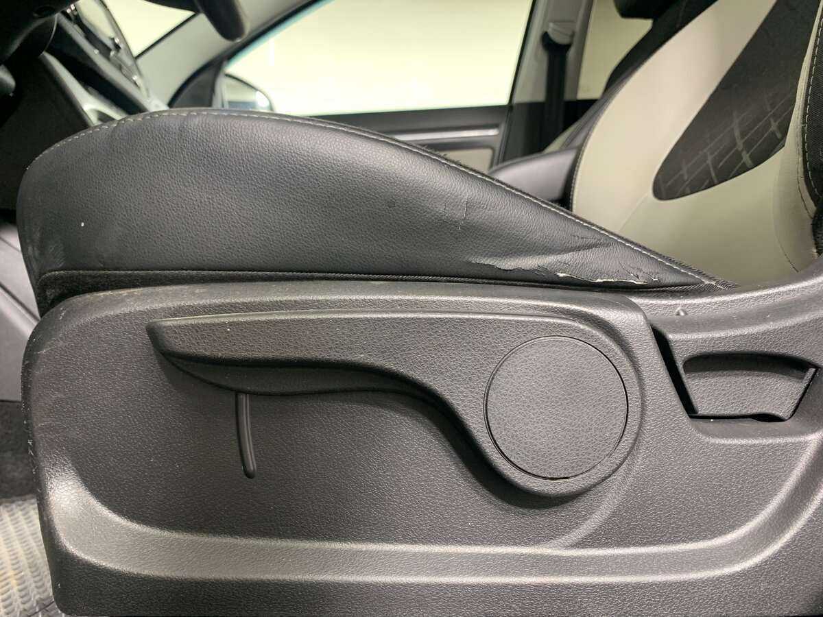 Купить Lada (ВАЗ) Vesta с пробегом. Фото: #13