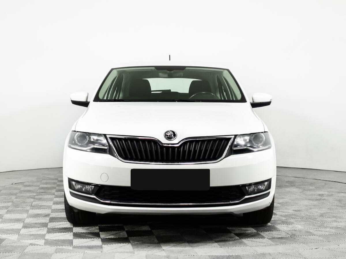 Купить Skoda Rapid с пробегом. Фото: #1