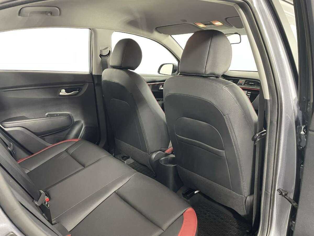 Купить Kia Rio с пробегом. Фото: #15