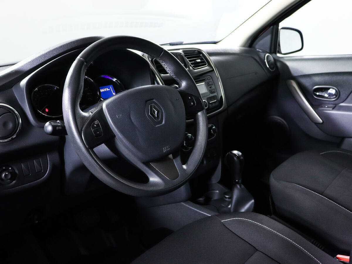 Купить Renault Sandero с пробегом. Фото: #13