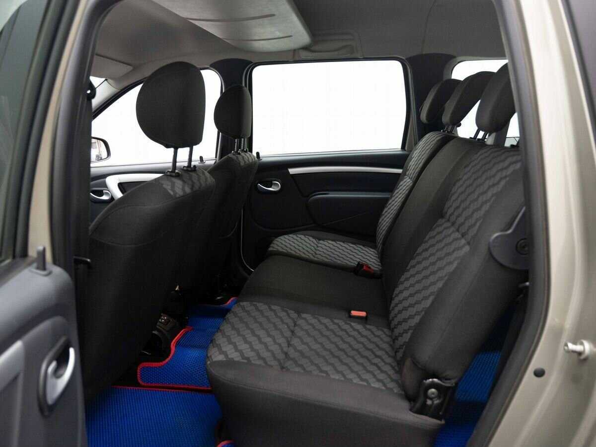 Купить Lada (ВАЗ) Largus с пробегом. Фото: #8