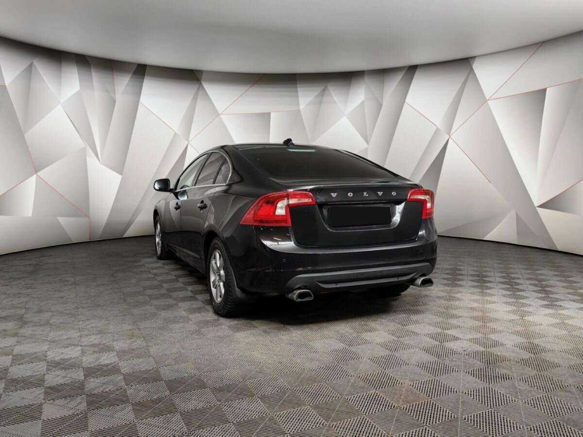 Купить Volvo S60 с пробегом. Фото: #3