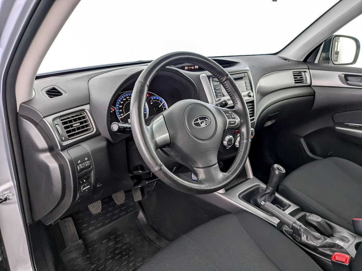 Купить Subaru Forester с пробегом. Фото: #13